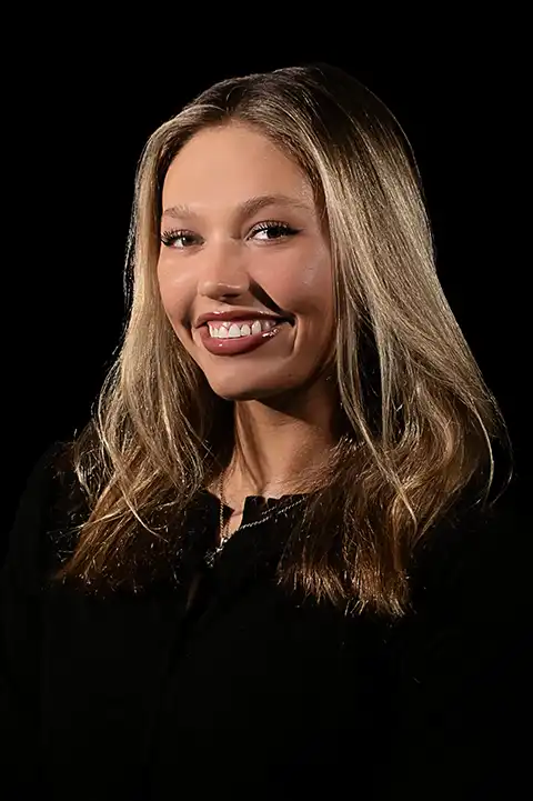 Emma-Hasenjager - Bishop Business Emma Hasenjager